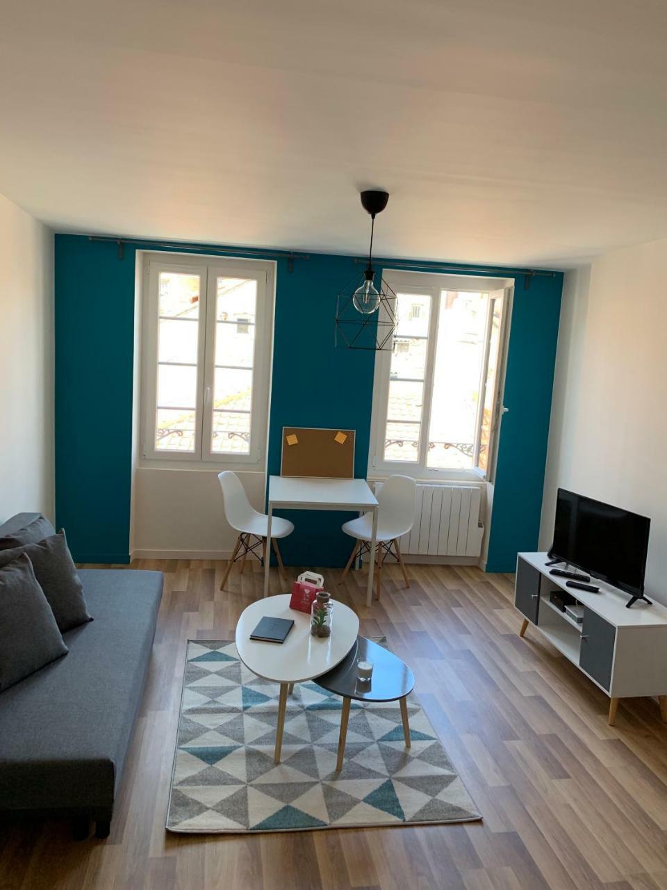 Esprit Studio Sur Plateau Central Clermont-Ferrand Luaran gambar