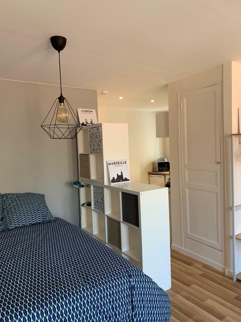 Esprit Studio Sur Plateau Central Clermont-Ferrand Luaran gambar