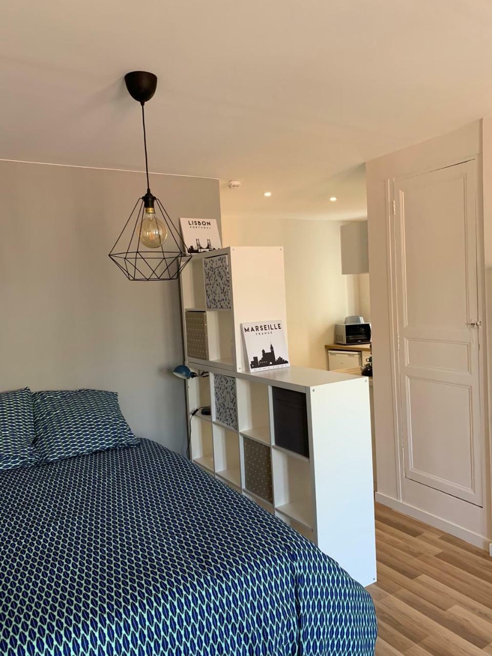 Esprit Studio Sur Plateau Central Clermont-Ferrand Luaran gambar